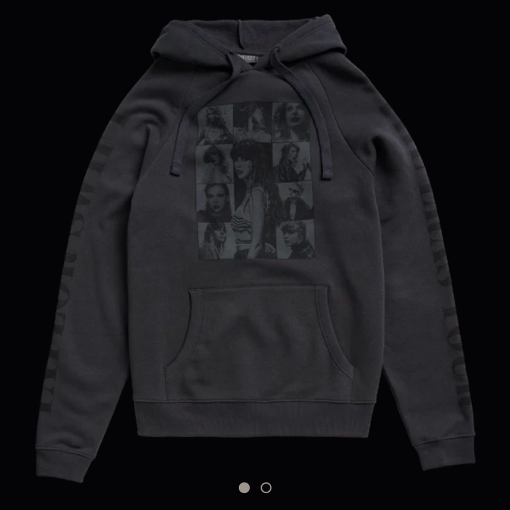 Eras Tour official merch hoodie XXL Taylor Swift